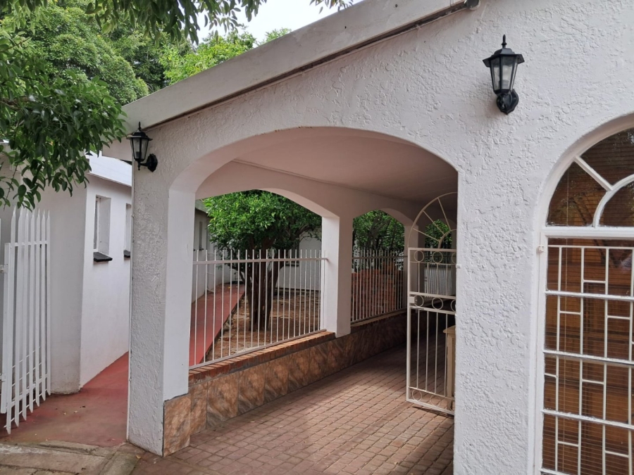 5 Bedroom Property for Sale in Royldene Northern Cape